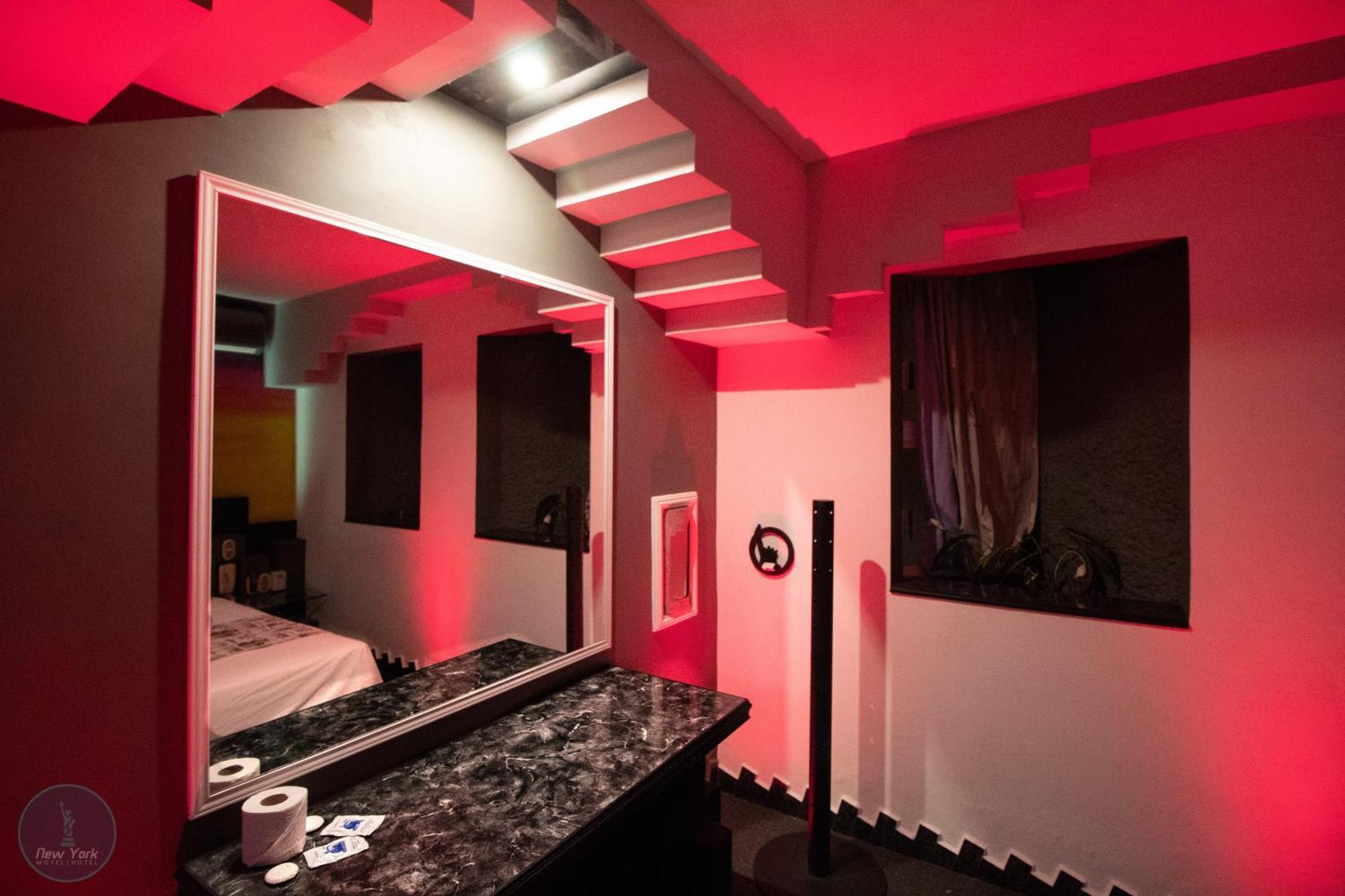 New York Hotel/motel Motel 2*